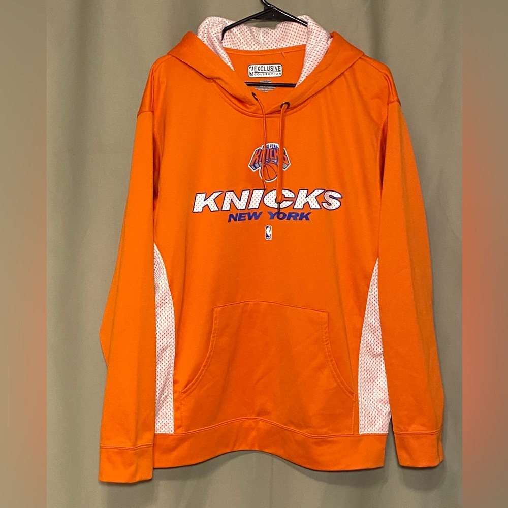 New York Knicks NBA Exclusive Collection Point Guard Invasion Pullover Hoodie L